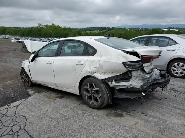 3KPF24AD1ME386356 2021 KIA FORTE - Image 2