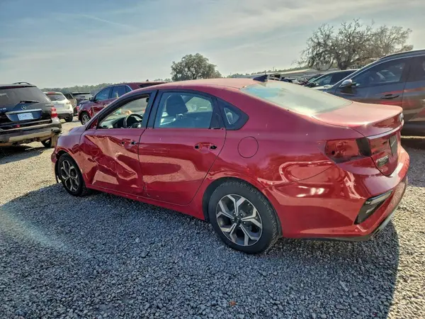 3KPF24AD1ME386745 2021 KIA FORTE - Image 2