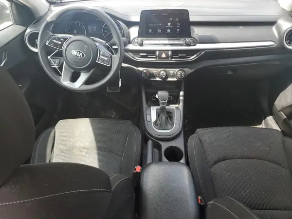 3KPF24AD1ME388155 2021 KIA FORTE - Image 8
