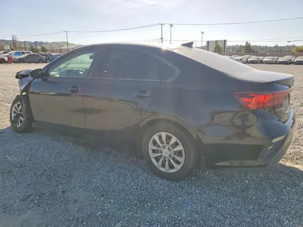 3KPF24AD1ME388334 2021 KIA FORTE - Image 2