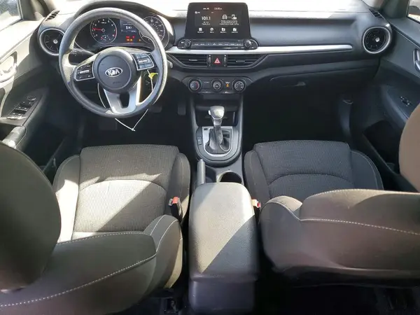 3KPF24AD1ME388334 2021 KIA FORTE - Image 8
