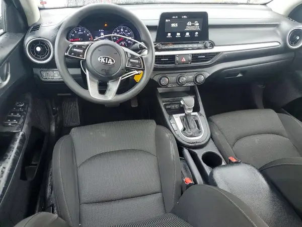 3KPF24AD1ME395039 2021 KIA FORTE - Image 8
