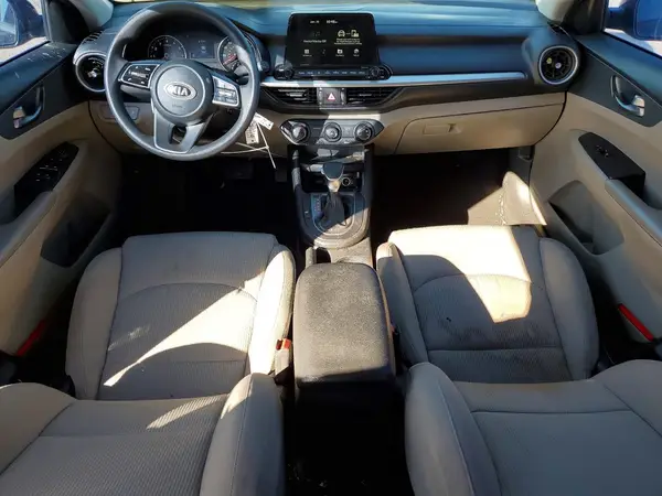 3KPF24AD1ME395302 2021 KIA FORTE - Image 8