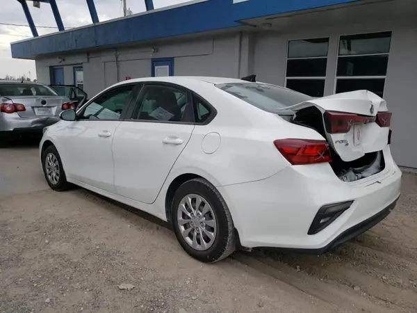 3KPF24AD1ME397700 2021 KIA FORTE - Image 2