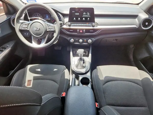 3KPF24AD1ME400143 2021 KIA FORTE - Image 8