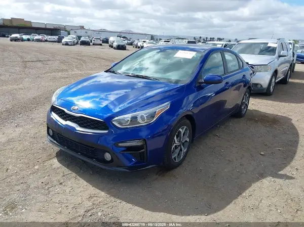 3KPF24AD1ME403205 2021 KIA FORTE - Image 2