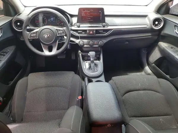 3KPF24AD1ME403852 2021 KIA FORTE - Image 8