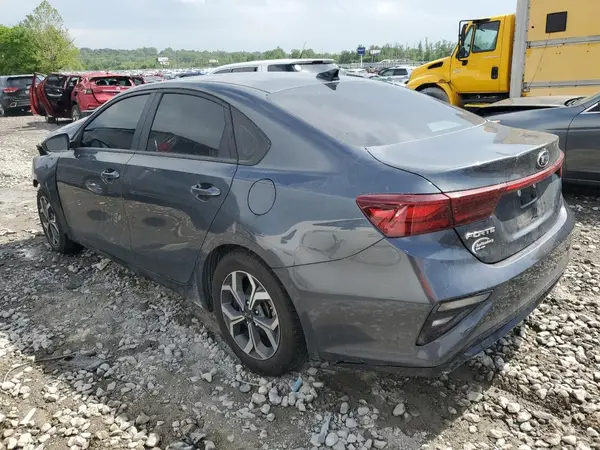 3KPF24AD1ME404807 2021 KIA FORTE - Image 2