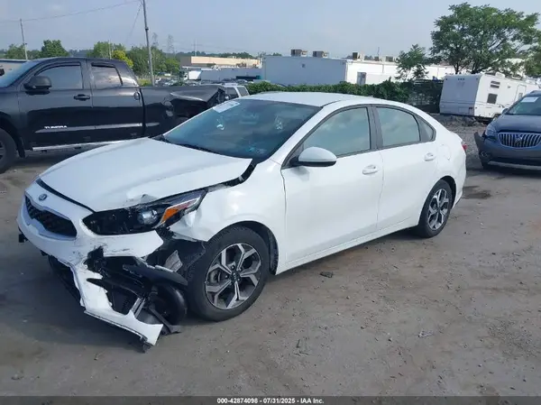 3KPF24AD1ME406086 2021 KIA FORTE - Image 2