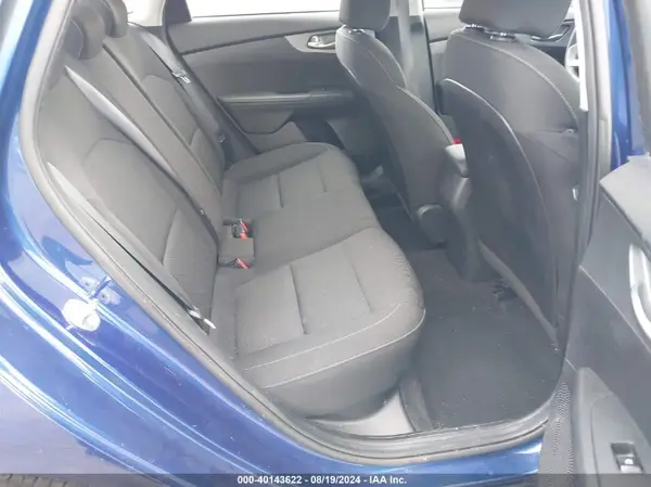 3KPF24AD1ME407917 2021 KIA FORTE - Image 8