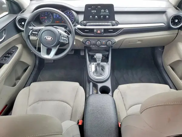 3KPF24AD1ME408436 2021 KIA FORTE - Image 8