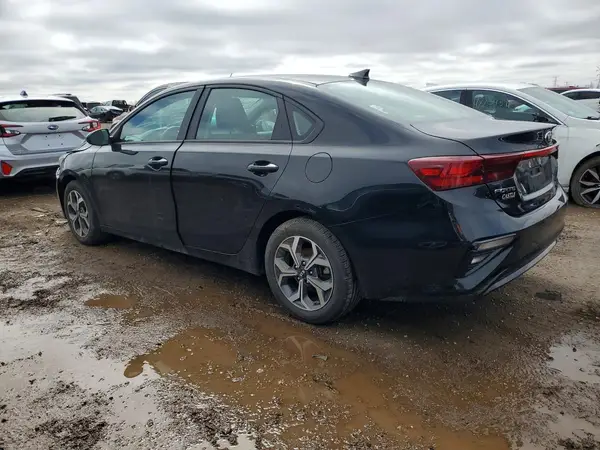 3KPF24AD1ME410641 2021 KIA FORTE - Image 2
