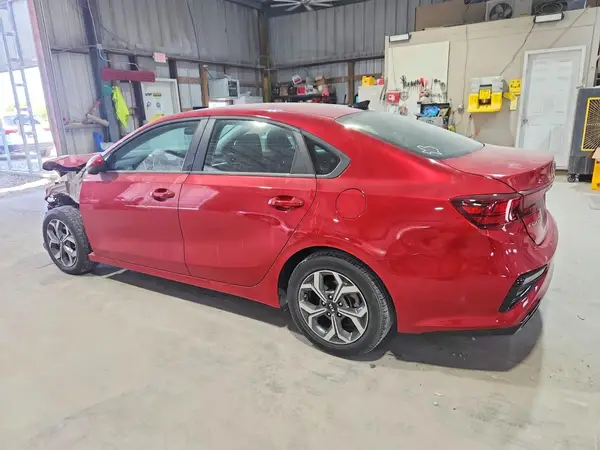 3KPF24AD1ME412129 2021 KIA FORTE - Image 2