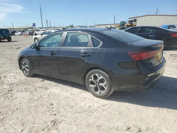 3KPF24AD1ME412230 2021 KIA FORTE - Image 2