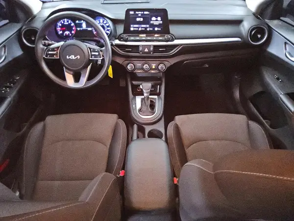 3KPF24AD1NE417123 2022 KIA FORTE - Image 8