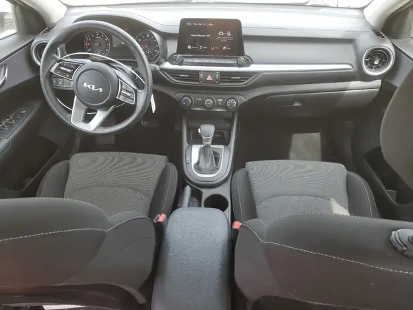 3KPF24AD1NE417395 2022 KIA FORTE - Image 8