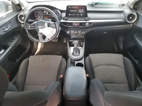 3KPF24AD1NE418286 2022 KIA FORTE - Image 8