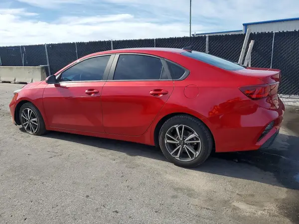 3KPF24AD1NE424914 2022 KIA FORTE - Image 2