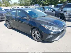 3KPF24AD1NE425187 2022 KIA FORTE
