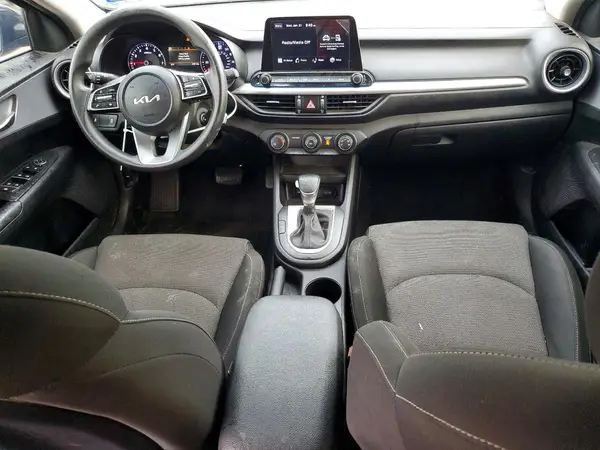 3KPF24AD1NE425478 2022 KIA FORTE - Image 8
