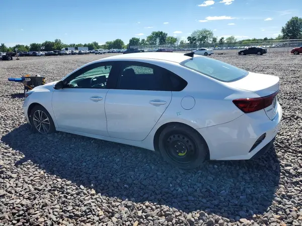 3KPF24AD1NE427652 2022 KIA FORTE - Image 2