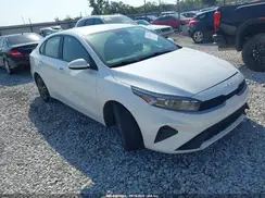 3KPF24AD1NE430258 2022 KIA FORTE