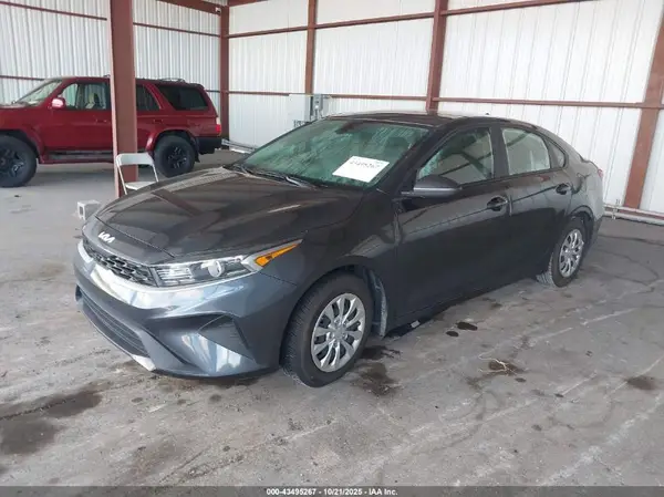 3KPF24AD1NE432091 2022 KIA FORTE - Image 2