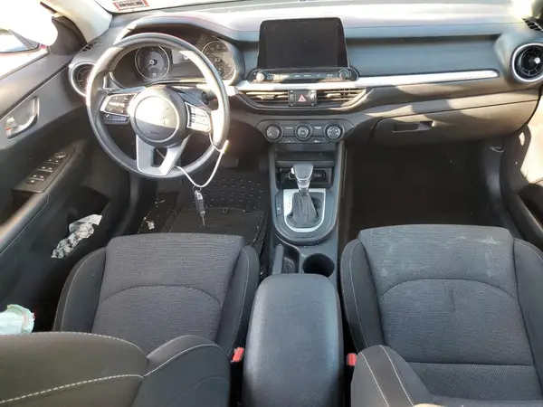 3KPF24AD1NE442846 2022 KIA FORTE - Image 8