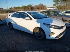 3KPF24AD1NE443270 2022 KIA FORTE