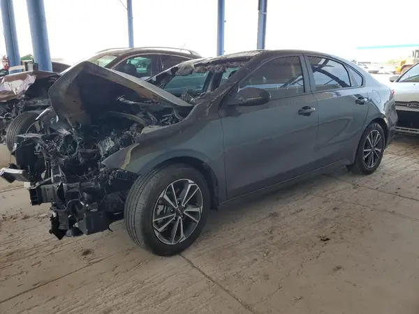 3KPF24AD1NE445827 2022 KIA FORTE - Image 1