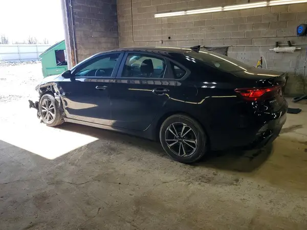 3KPF24AD1NE445911 2022 KIA FORTE - Image 2
