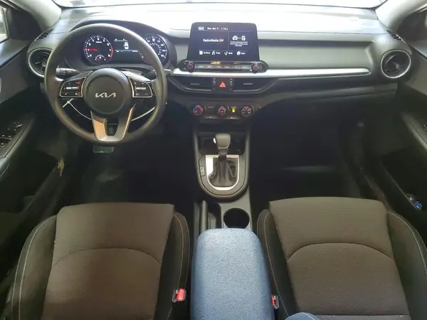 3KPF24AD1NE445911 2022 KIA FORTE - Image 8