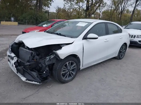 3KPF24AD1NE451367 2022 KIA FORTE - Image 2