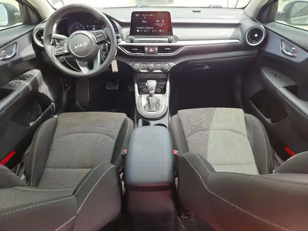3KPF24AD1NE451577 2022 KIA FORTE - Image 8
