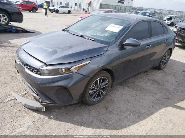 3KPF24AD1NE452650 2022 KIA FORTE - Image 2