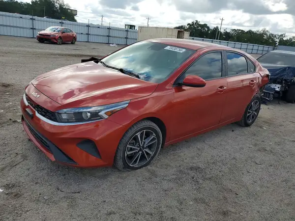3KPF24AD1NE453748 2022 KIA FORTE - Image 1