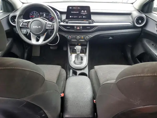 3KPF24AD1NE454527 2022 KIA FORTE - Image 8
