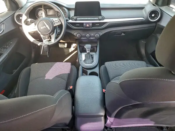 3KPF24AD1NE455208 2022 KIA FORTE - Image 8