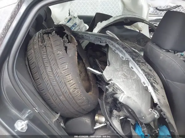3KPF24AD1NE459033 2022 KIA FORTE - Image 8