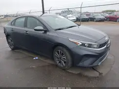 3KPF24AD1NE460912 2022 KIA FORTE