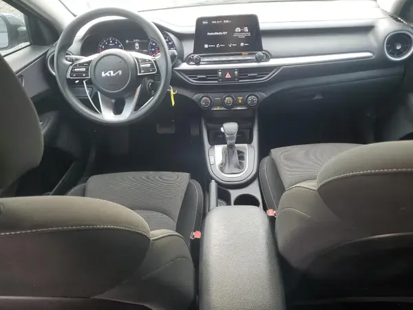 3KPF24AD1NE461171 2022 KIA FORTE - Image 8