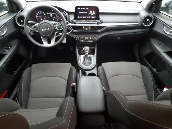 3KPF24AD1NE463437 2022 KIA FORTE - Image 8