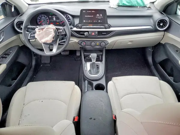 3KPF24AD1NE465589 2022 KIA FORTE - Image 8