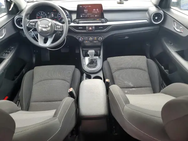 3KPF24AD1NE475393 2022 KIA FORTE - Image 8