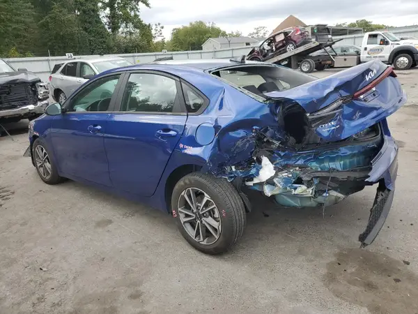3KPF24AD1NE476446 2022 KIA FORTE - Image 2