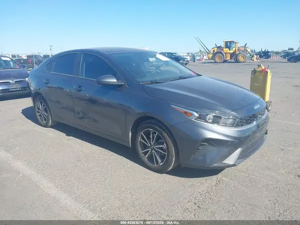 3KPF24AD1NE477967 2022 KIA FORTE - Image 1