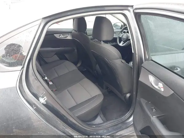 3KPF24AD1NE481422 2022 KIA FORTE - Image 8