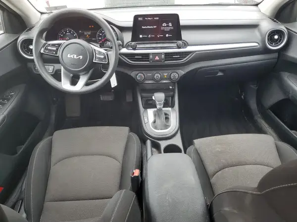 3KPF24AD1NE482974 2022 KIA FORTE - Image 8