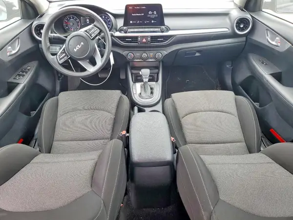3KPF24AD1NE483171 2022 KIA FORTE - Image 8