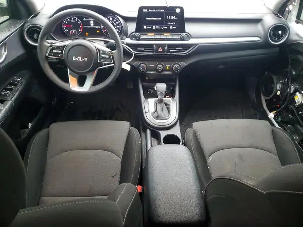 3KPF24AD1NE485809 2022 KIA FORTE - Image 8